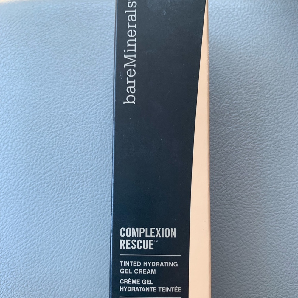 BareMinerals Complexion Rescue Foundation Natural